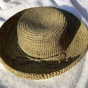 Dorfman Pacific Co. Scala Crocheted Raffia Hat Vintage Handmade Headwear Unisex